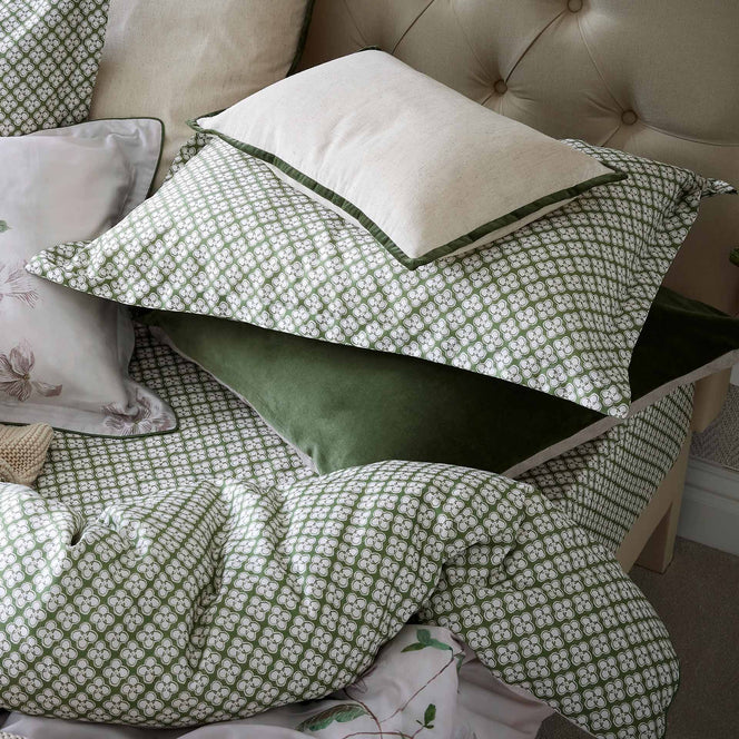 Christy Magnolia Duvet Set