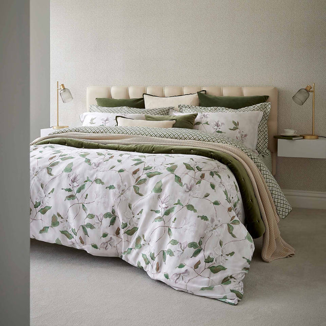 Christy Magnolia Duvet Set