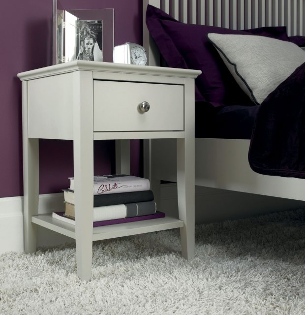 Kara 1 Drawer Nightstand in Cotton