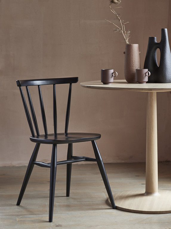 Black ercol hot sale dining chairs