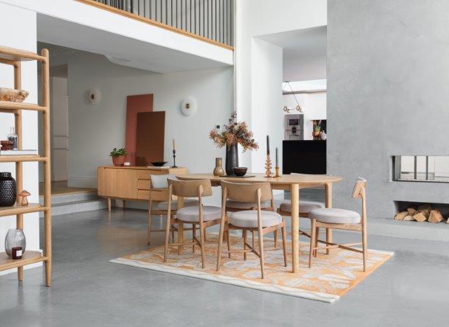 G Plan Winchester 130-170cm D end dining table