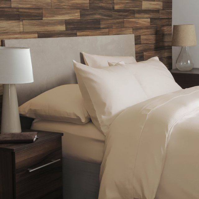 Belledorm Brushed Cotton Flat Sheet In Cream