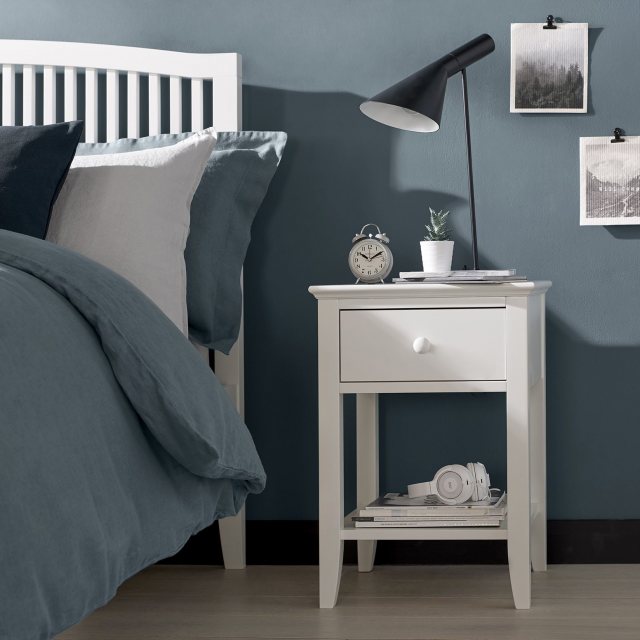 Kara 1 Drawer Nightstand in White